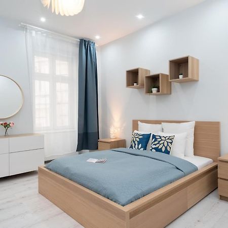 New Spacious Apartment At Superb Location Budapest Exterior photo