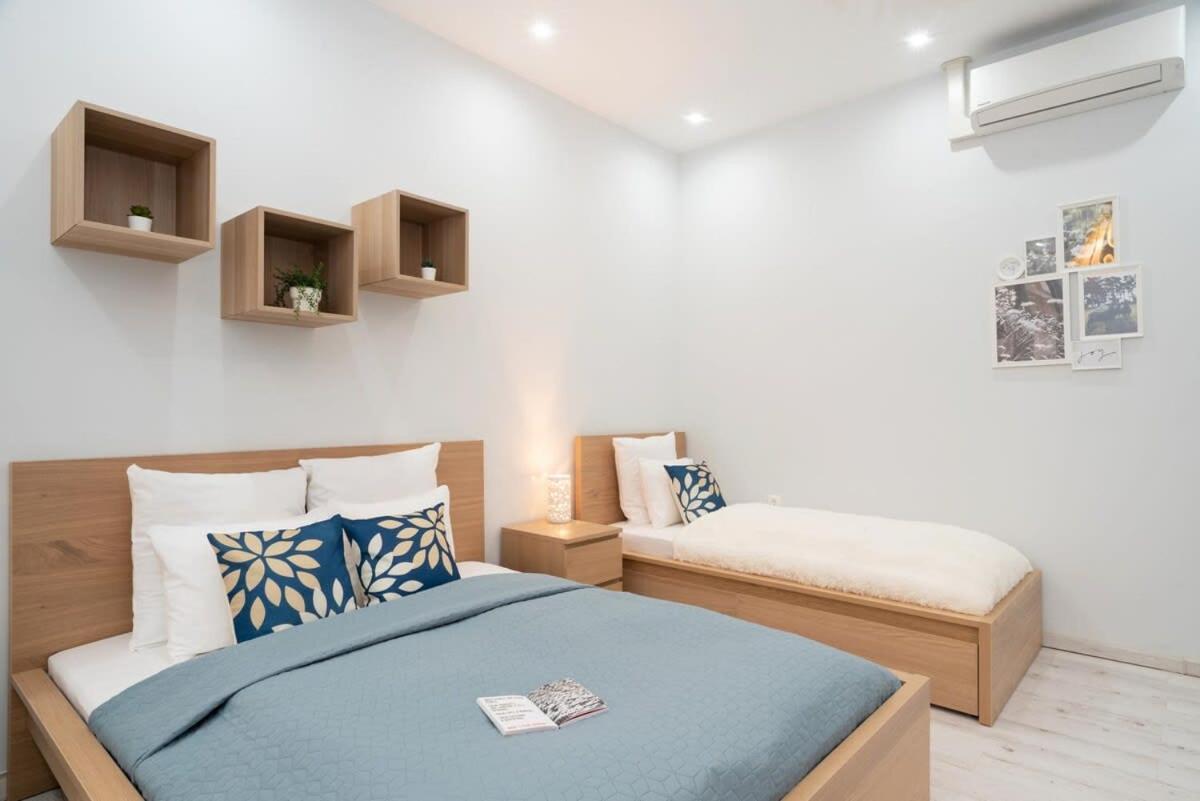 New Spacious Apartment At Superb Location Budapest Exterior photo